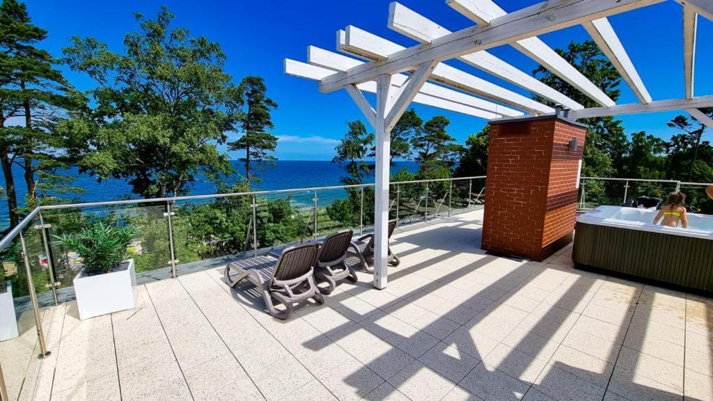 Apartament Rewal Klifowa Morska 3 Z Basenem Экстерьер фото